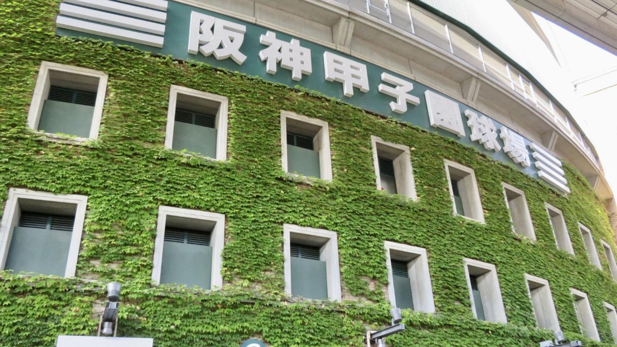 Toyoko Inn Osaka Umeda Nakatsu No.1 Dış mekan fotoğraf
